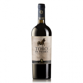 TORO-DEPIEDRA-CARMENERE-MERLOT